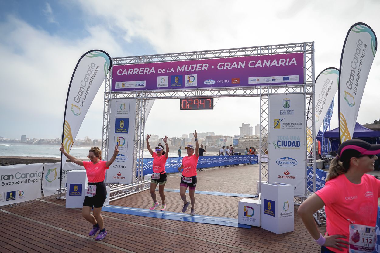 Las fotos de meta de la Carrera de la Mujer de Gran Canaria11 28 58 15701 O