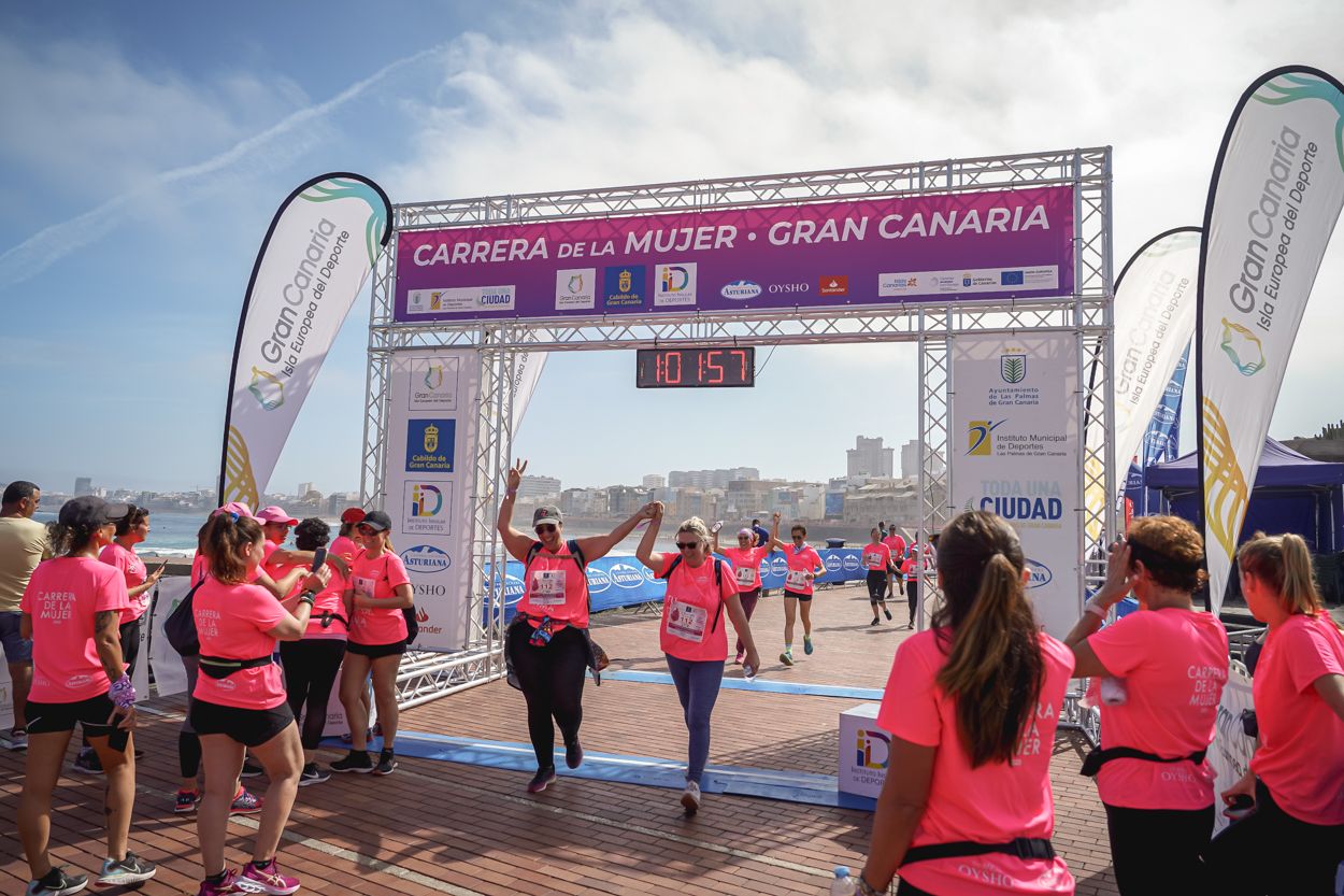 Las fotos de meta de la Carrera de la Mujer de Gran Canaria 12 01 08 15701 O
