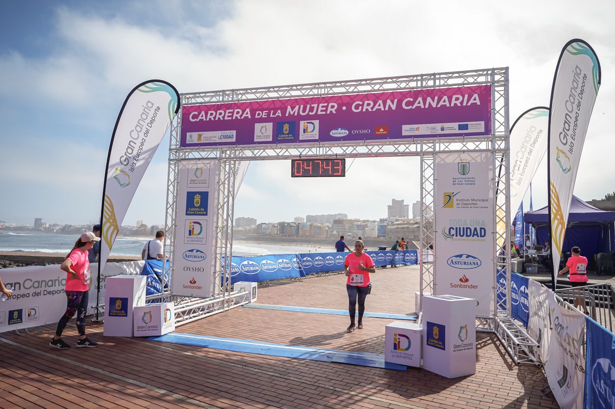 Las fotos de meta de la Carrera de la Mujer de Gran Canaria 11 46 54 15701 O