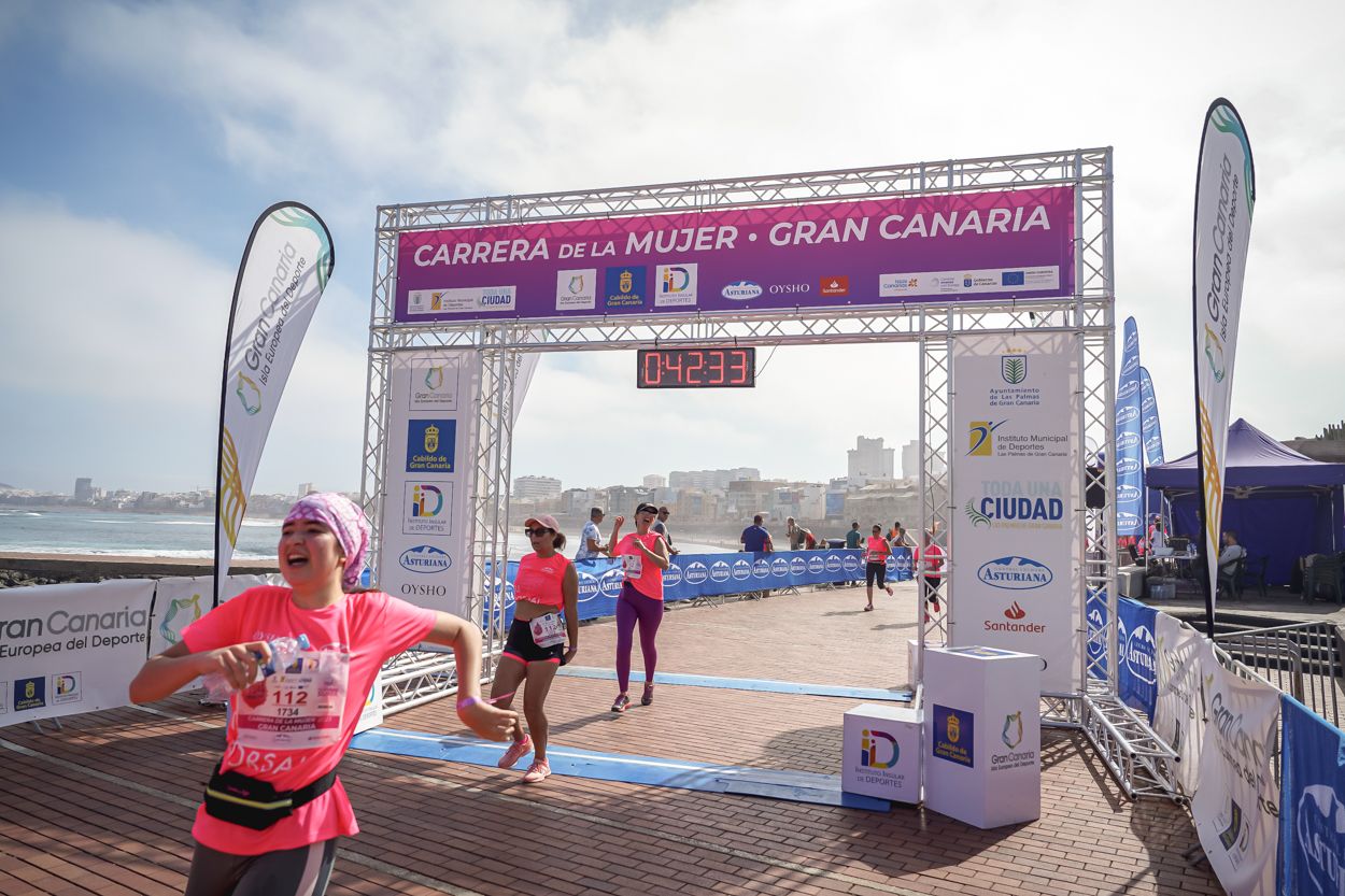 Las fotos de meta de la Carrera de la Mujer de Gran Canaria 11 41 44 15701 O