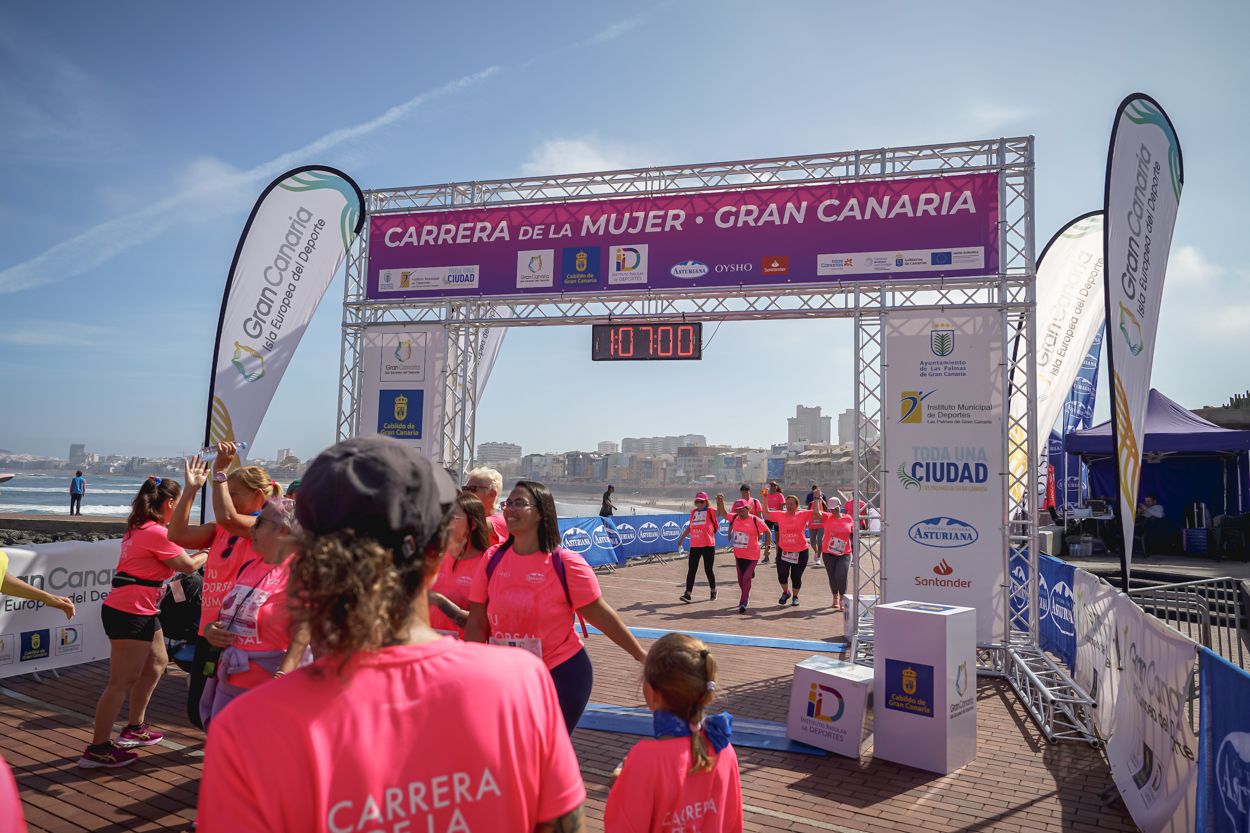 Las fotos de meta de la Carrera de la Mujer de Gran Canaria 12 06 10 15701 O