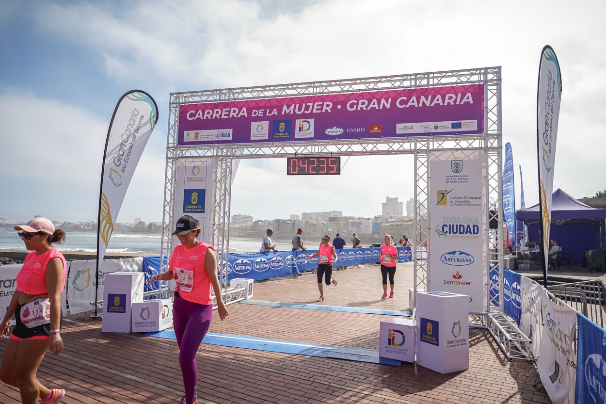 Las fotos de meta de la Carrera de la Mujer de Gran Canaria 11 41 46 15701 O