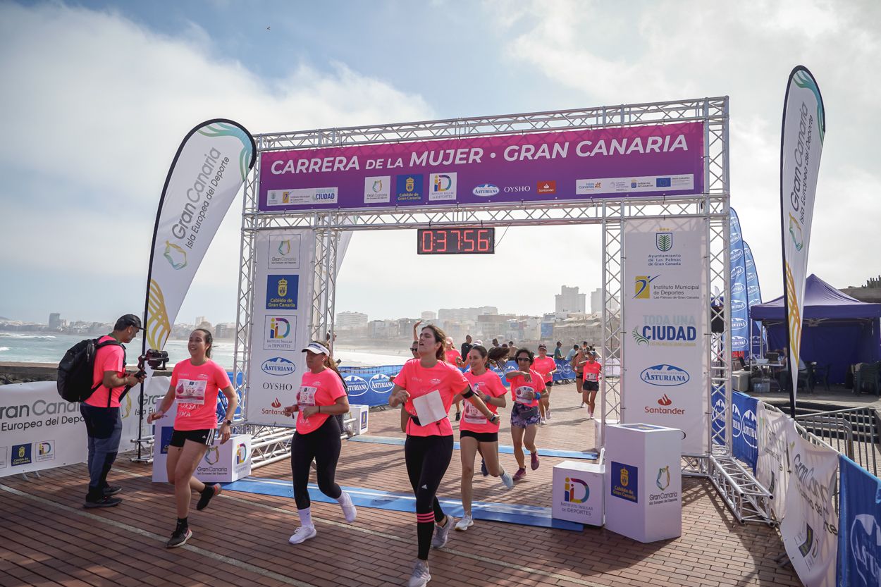 Las fotos de meta de la Carrera de la Mujer de Gran Canaria 11 37 06 15701 O