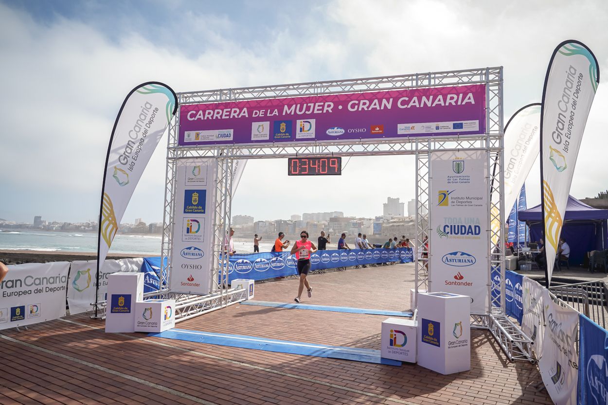 Las fotos de meta de la Carrera de la Mujer de Gran Canaria 11 33 20 15701 O