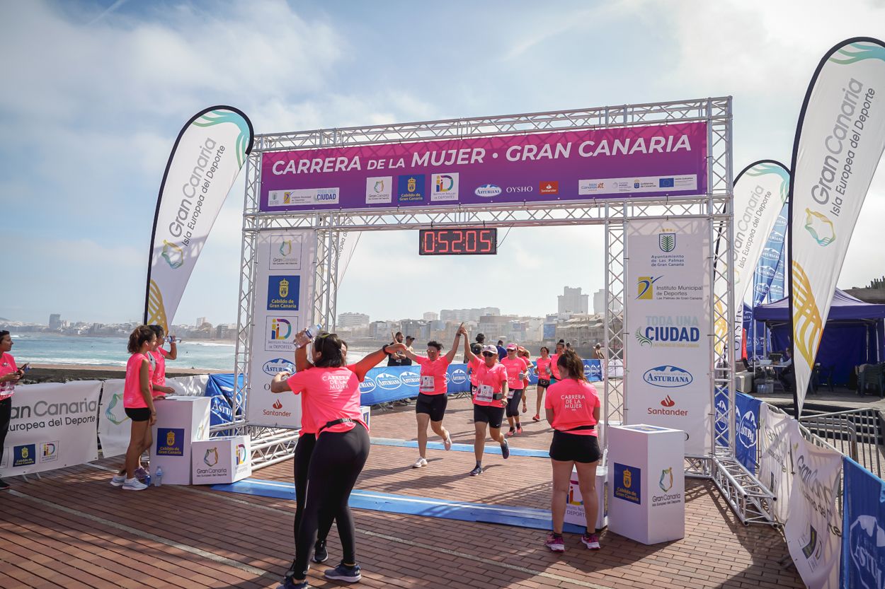 Las fotos de meta de la Carrera de la Mujer de Gran Canaria 11 51 16 15701 O