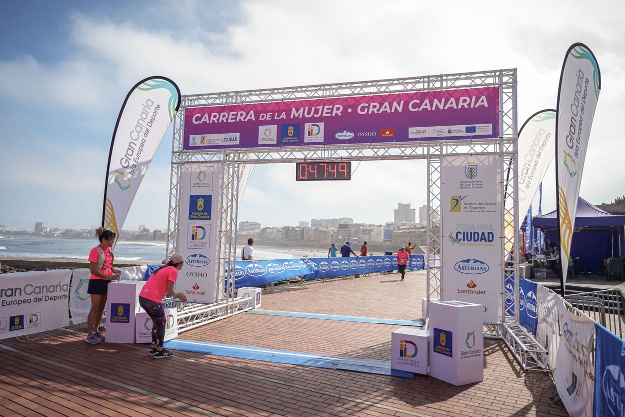 Las fotos de meta de la Carrera de la Mujer de Gran Canaria 11 47 00 15701 O