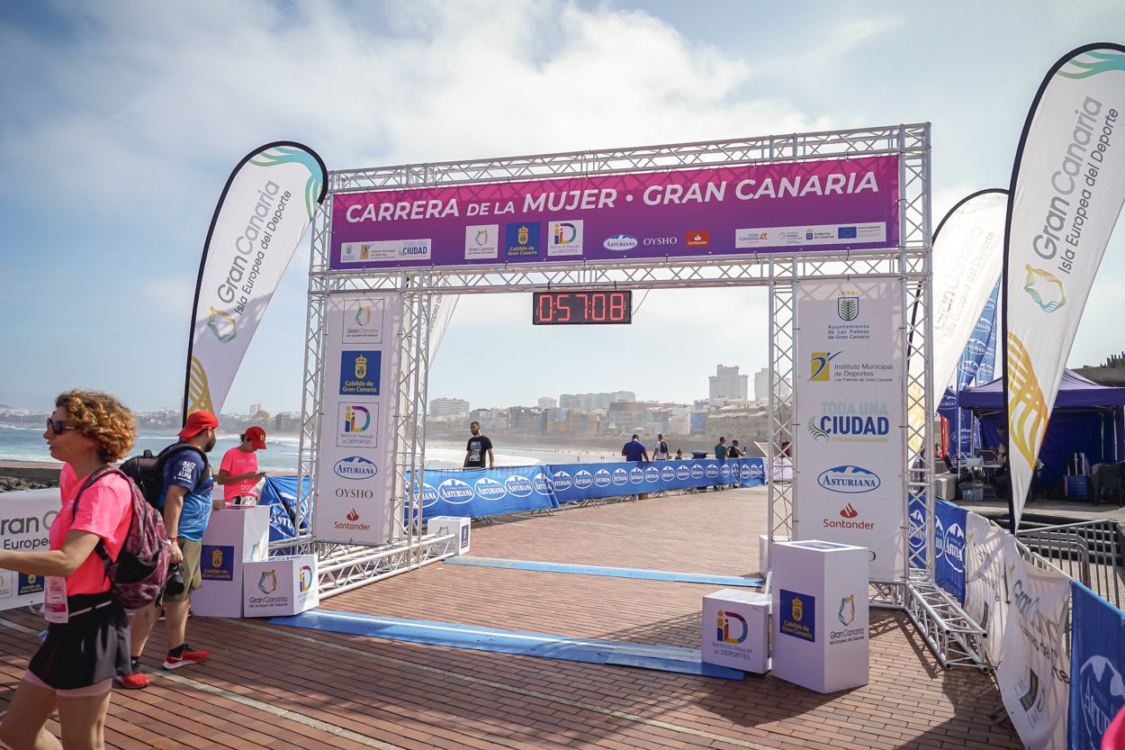 Las fotos de meta de la Carrera de la Mujer de Gran Canaria 11 56 19 15701 O