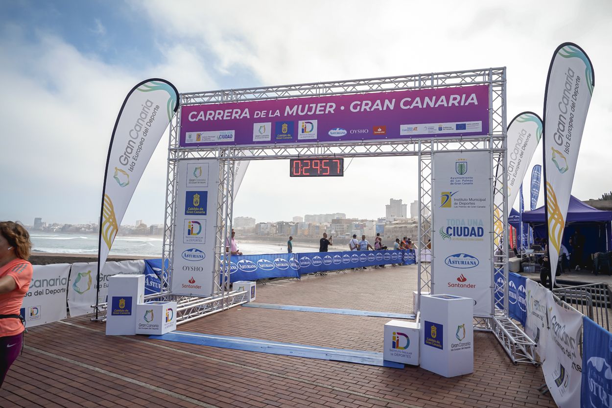 Las fotos de meta de la Carrera de la Mujer de Gran Canaria11 29 08 15701 O