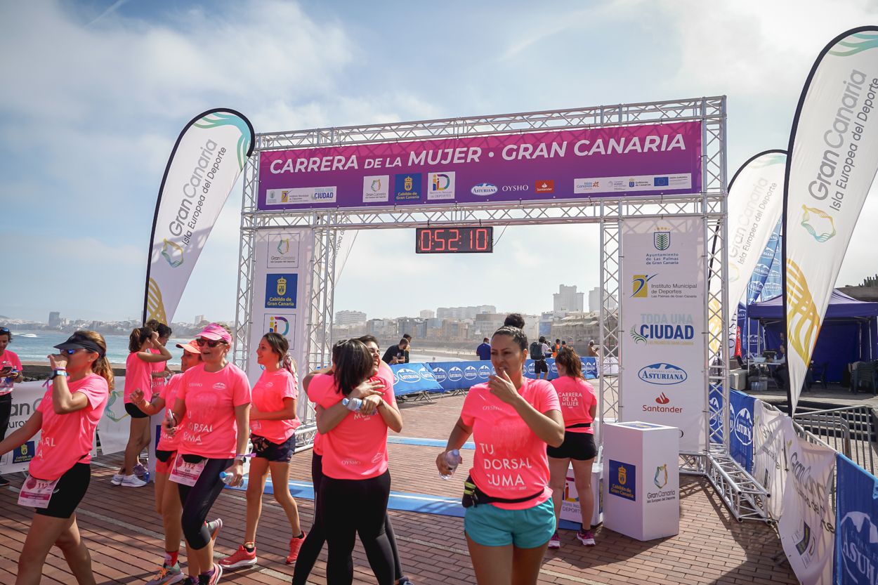 Las fotos de meta de la Carrera de la Mujer de Gran Canaria 11 51 20 15701 O