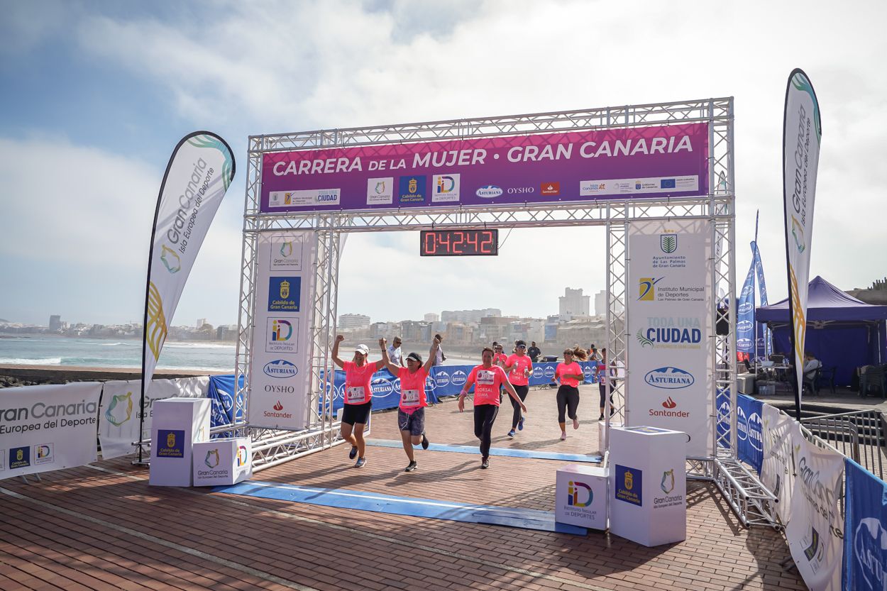 Las fotos de meta de la Carrera de la Mujer de Gran Canaria 11 41 53 15701 O