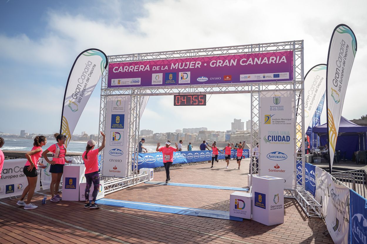 Las fotos de meta de la Carrera de la Mujer de Gran Canaria 11 47 05 15701 O