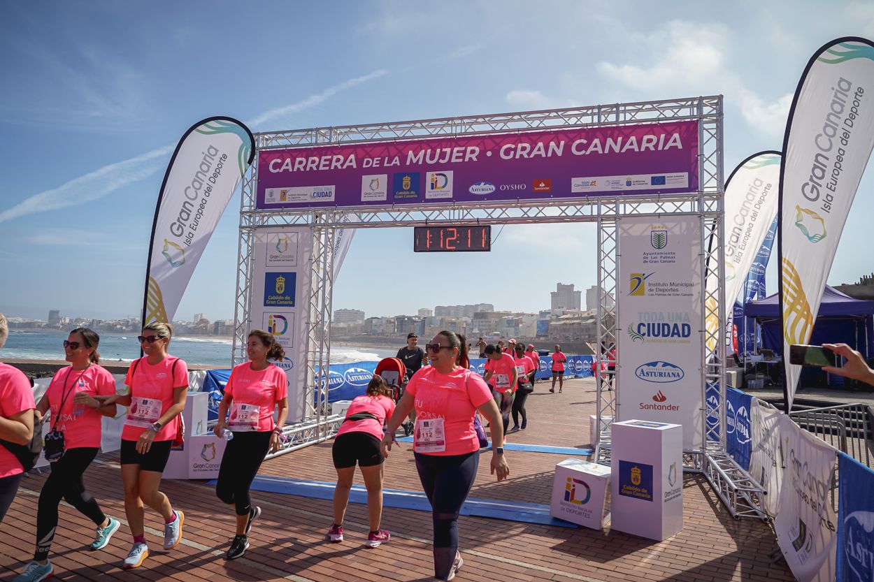Las fotos de meta de la Carrera de la Mujer de Gran Canaria 12 11 22 15701 O