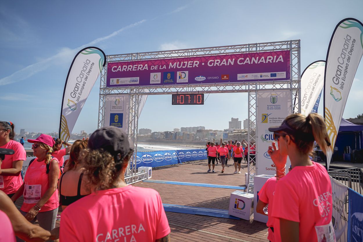 Las fotos de meta de la Carrera de la Mujer de Gran Canaria 12 06 21 15701 O