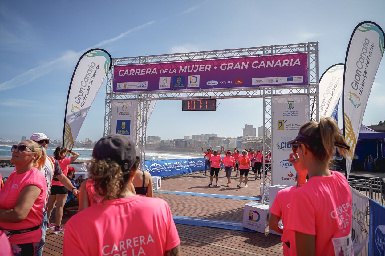 Las fotos de meta de la Carrera de la Mujer de Gran Canaria 12 06 22 15701 O