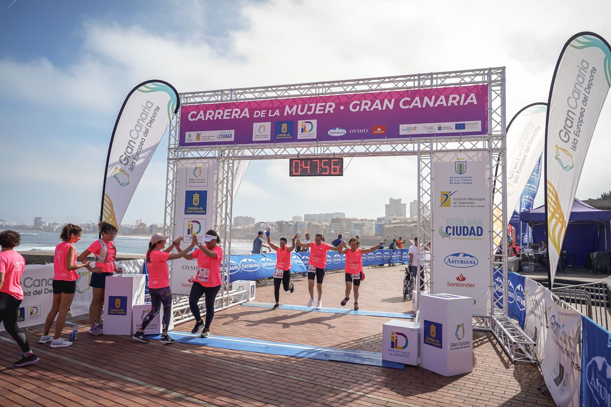 Las fotos de meta de la Carrera de la Mujer de Gran Canaria 11 47 07 15701 O