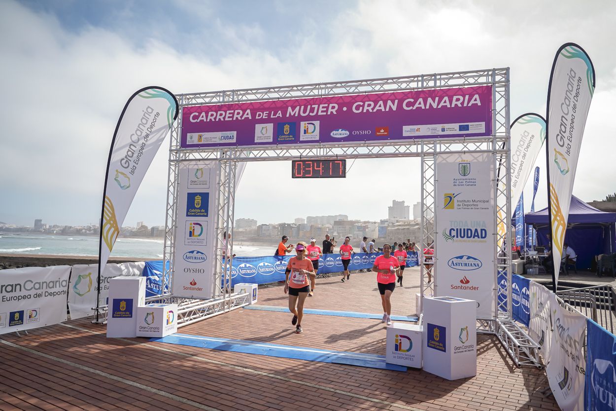 Las fotos de meta de la Carrera de la Mujer de Gran Canaria 11 33 28 15701 O