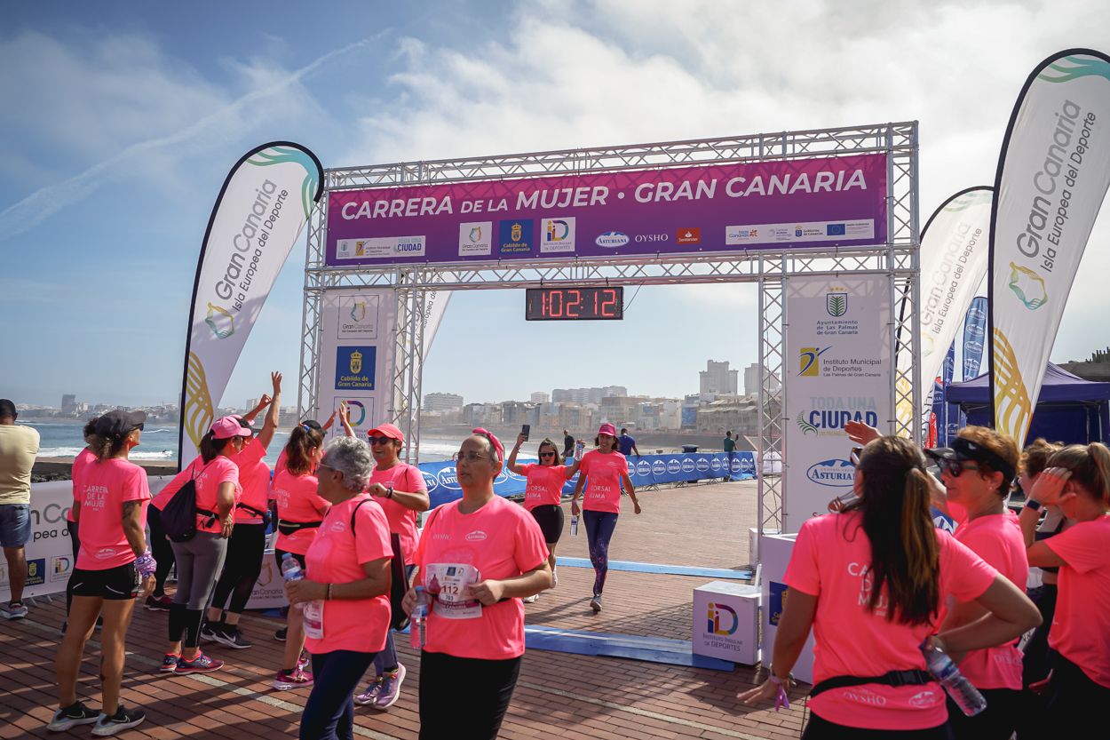 Las fotos de meta de la Carrera de la Mujer de Gran Canaria 12 01 23 15701 O