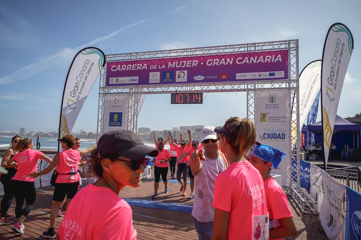 Las fotos de meta de la Carrera de la Mujer de Gran Canaria 12 06 25 15701 O
