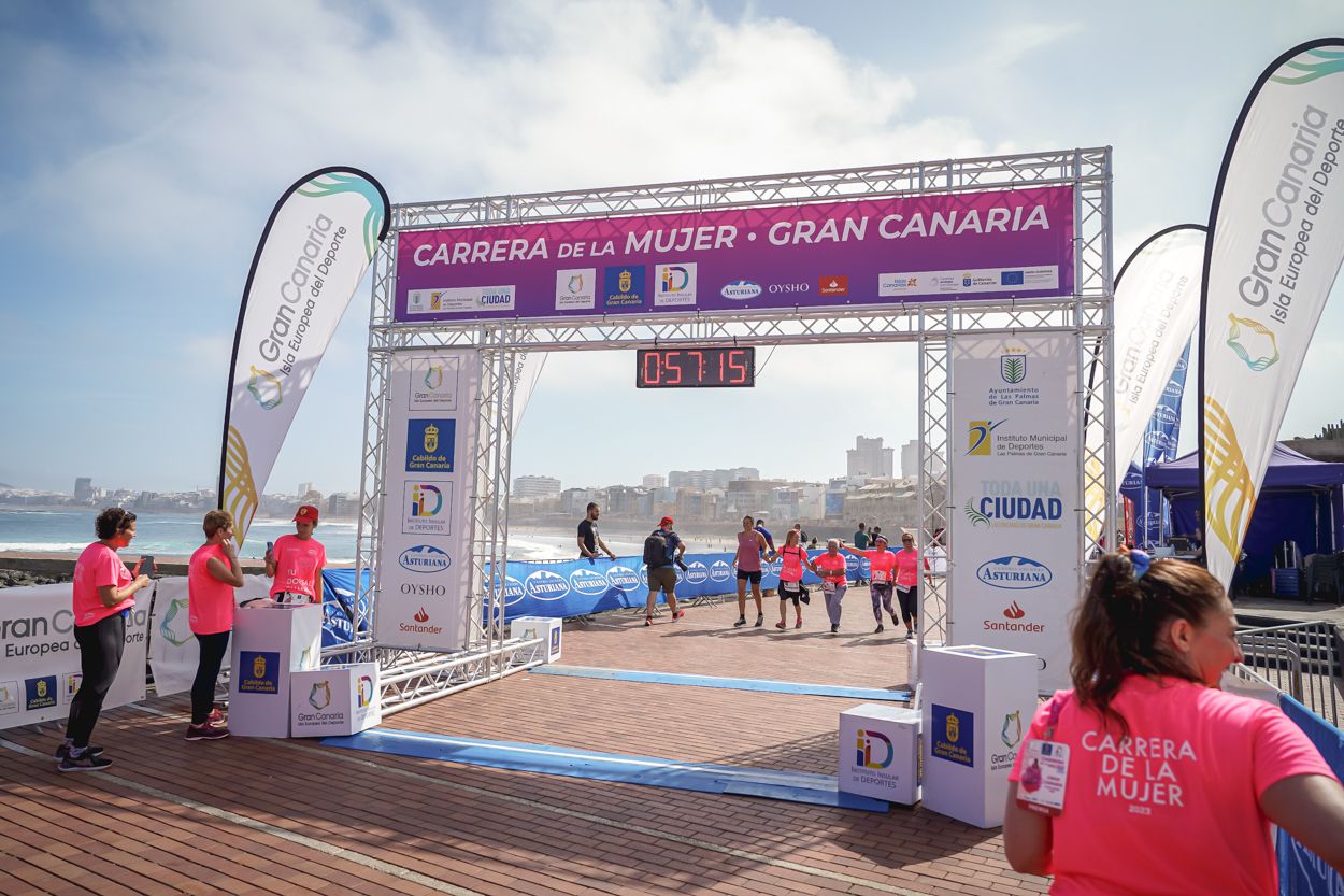 Las fotos de meta de la Carrera de la Mujer de Gran Canaria 11 56 26 15701 O