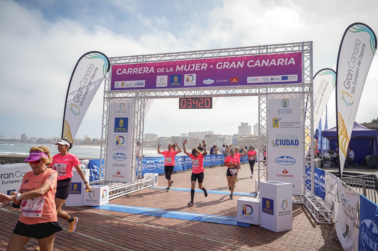 Las fotos de meta de la Carrera de la Mujer de Gran Canaria 11 33 31 15701 O
