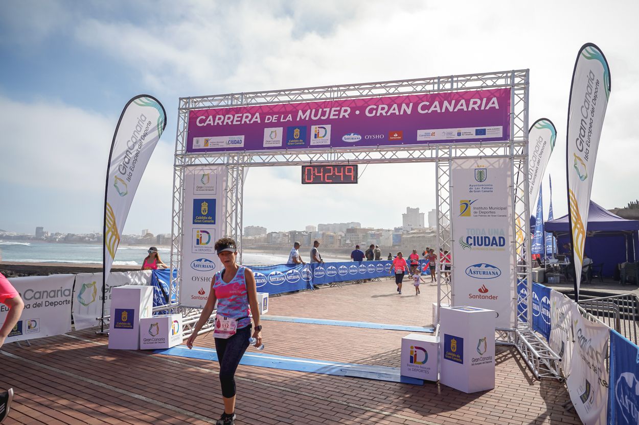 Las fotos de meta de la Carrera de la Mujer de Gran Canaria 11 42 00 15701 O
