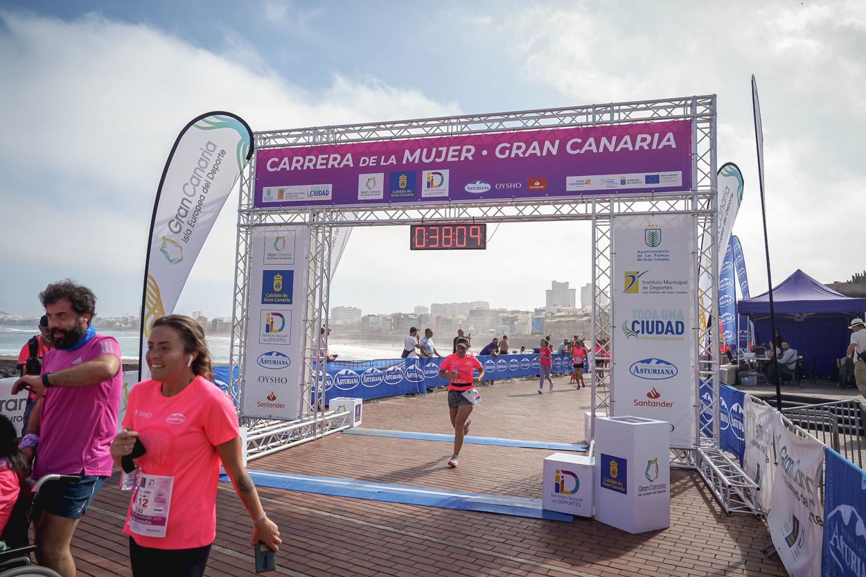 Las fotos de meta de la Carrera de la Mujer de Gran Canaria 11 37 20 15701 O