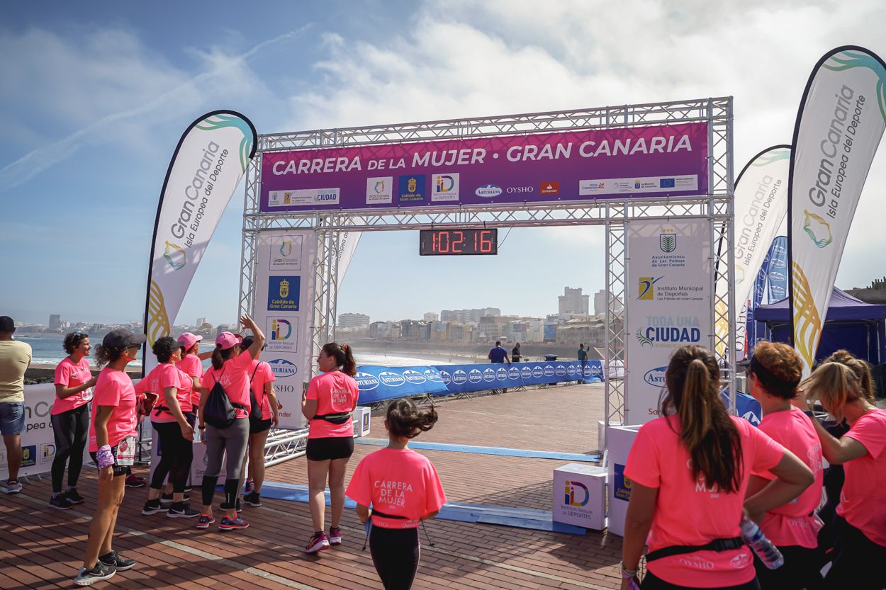 Las fotos de meta de la Carrera de la Mujer de Gran Canaria 12 01 27 15701 O