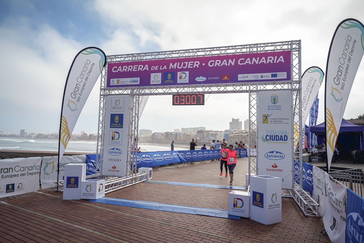 Las fotos de meta de la Carrera de la Mujer de Gran Canaria11 29 18 15701 O
