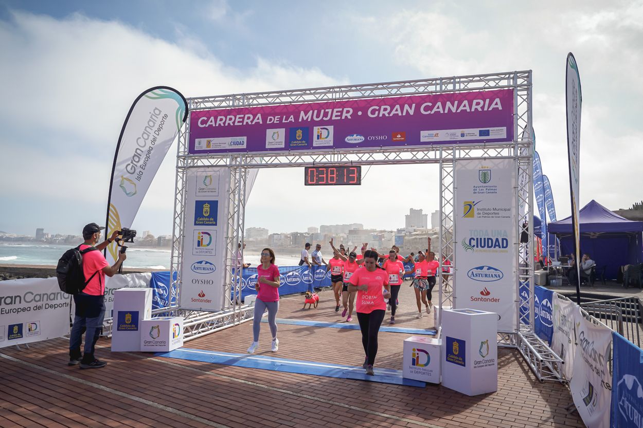 Las fotos de meta de la Carrera de la Mujer de Gran Canaria 11 37 24 15701 O