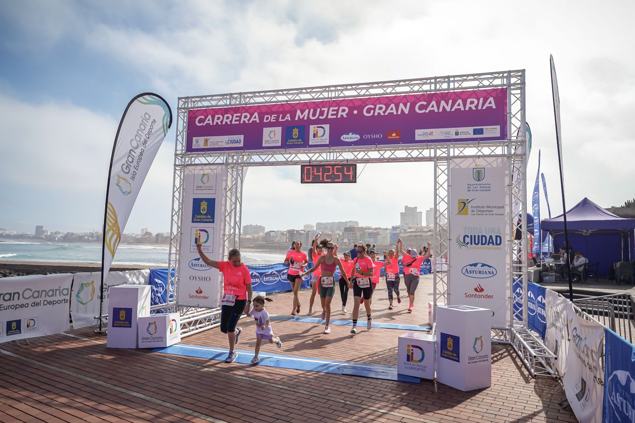 Las fotos de meta de la Carrera de la Mujer de Gran Canaria 11 42 05 15701 O
