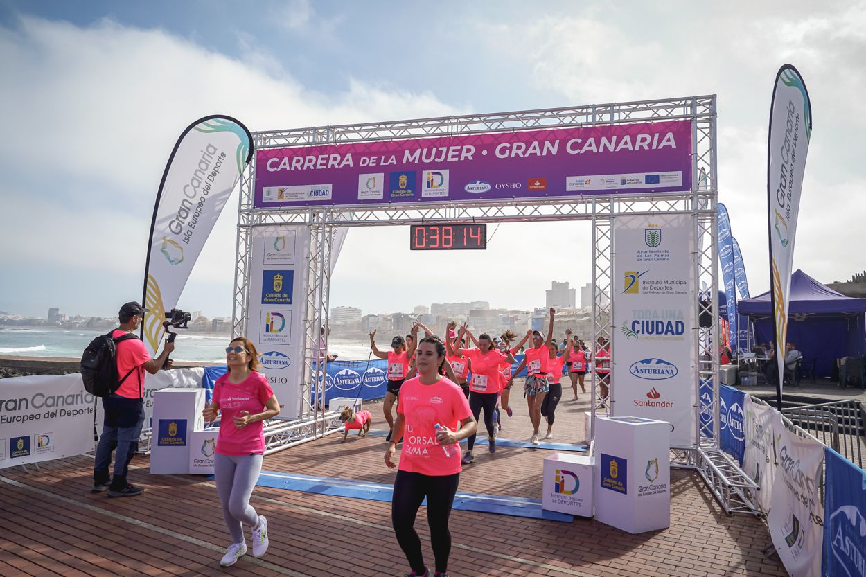 Las fotos de meta de la Carrera de la Mujer de Gran Canaria 11 37 25 15701 O