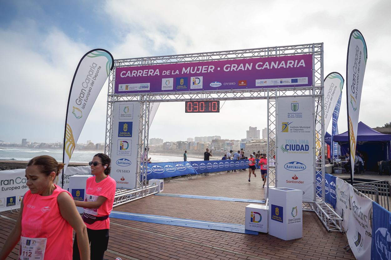 Las fotos de meta de la Carrera de la Mujer de Gran Canaria11 29 21 15701 O