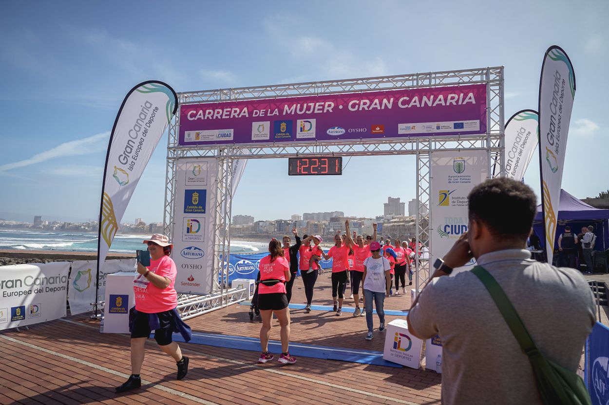 Las fotos de meta de la Carrera de la Mujer de Gran Canaria 12 21 41 15701 O