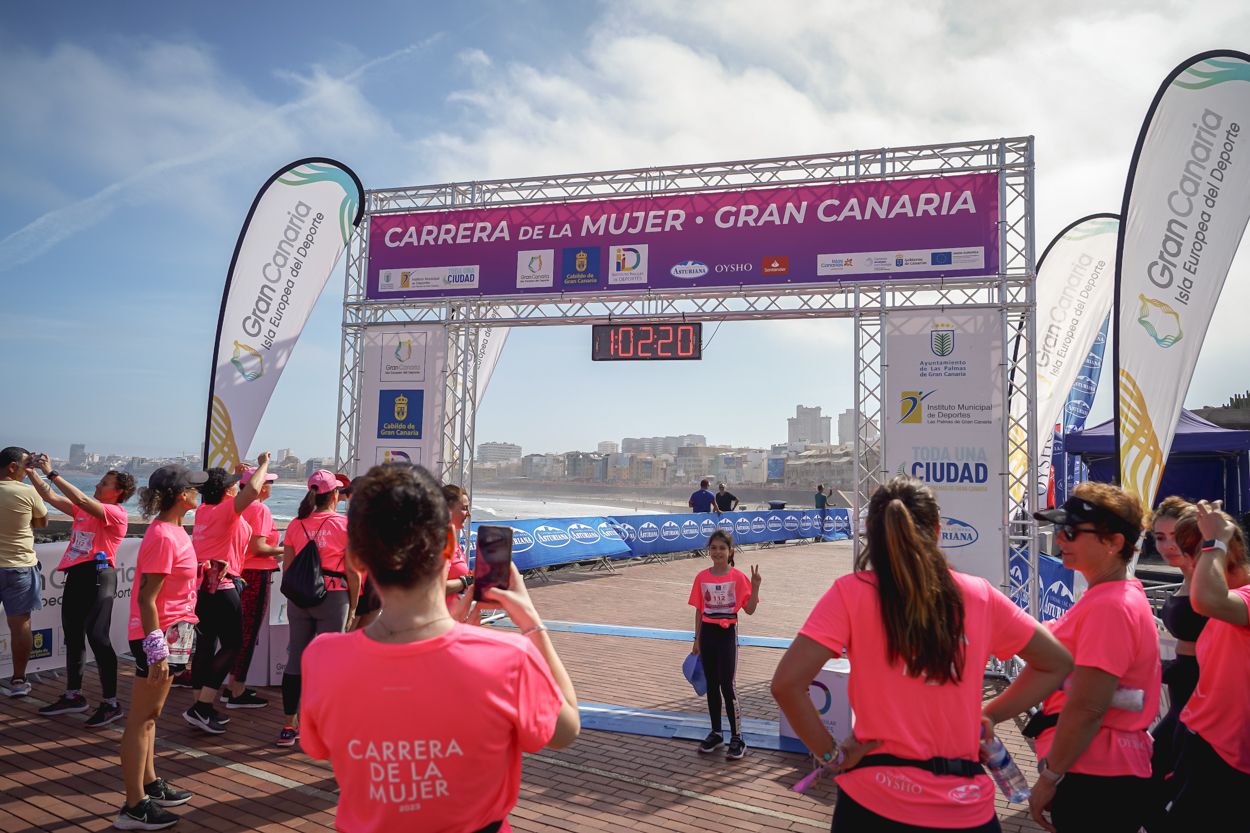 Las fotos de meta de la Carrera de la Mujer de Gran Canaria 12 01 31 15701 O