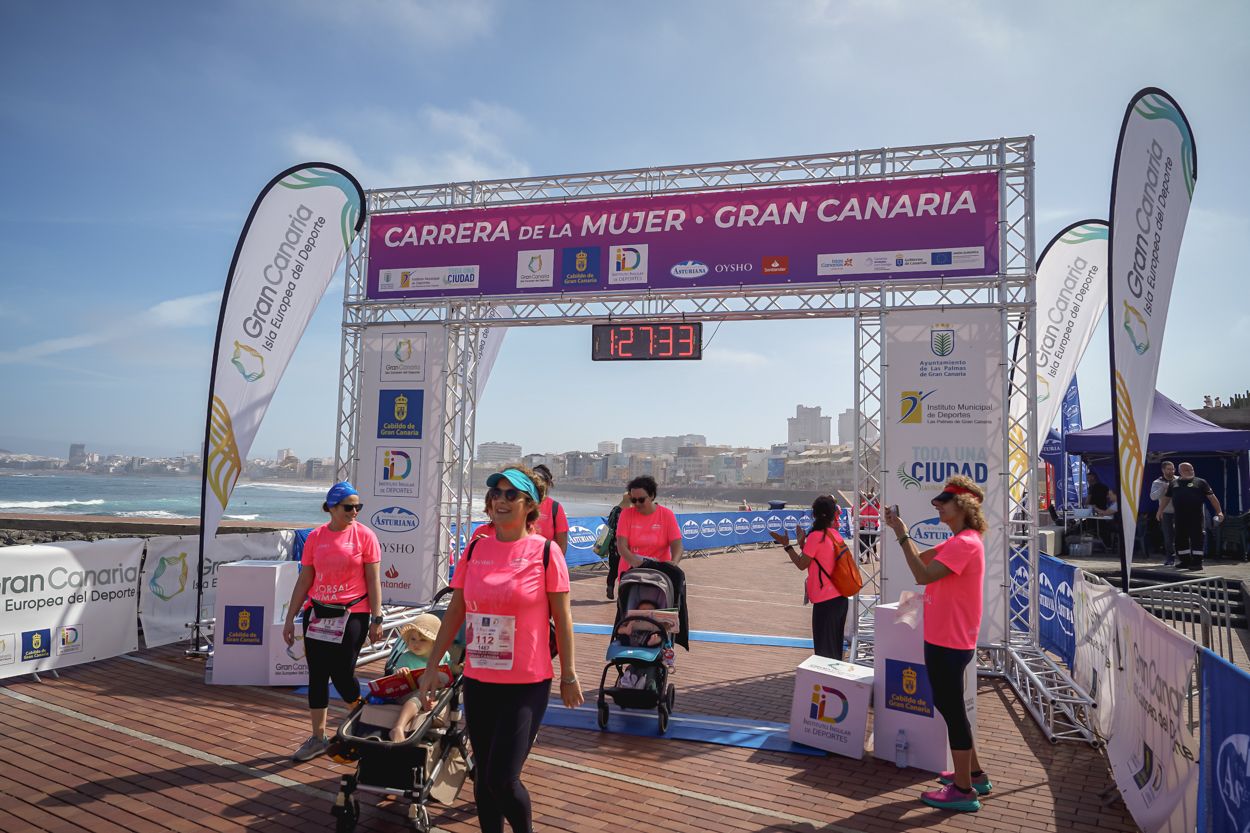 Las fotos de meta de la Carrera de la Mujer de Gran Canaria 12 26 44 15701 O