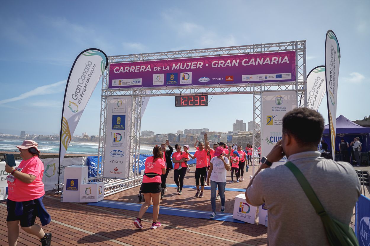 Las fotos de meta de la Carrera de la Mujer de Gran Canaria 12 21 42 15701 O