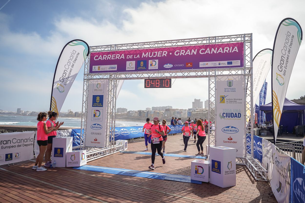 Las fotos de meta de la Carrera de la Mujer de Gran Canaria 11 47 20 15701 O
