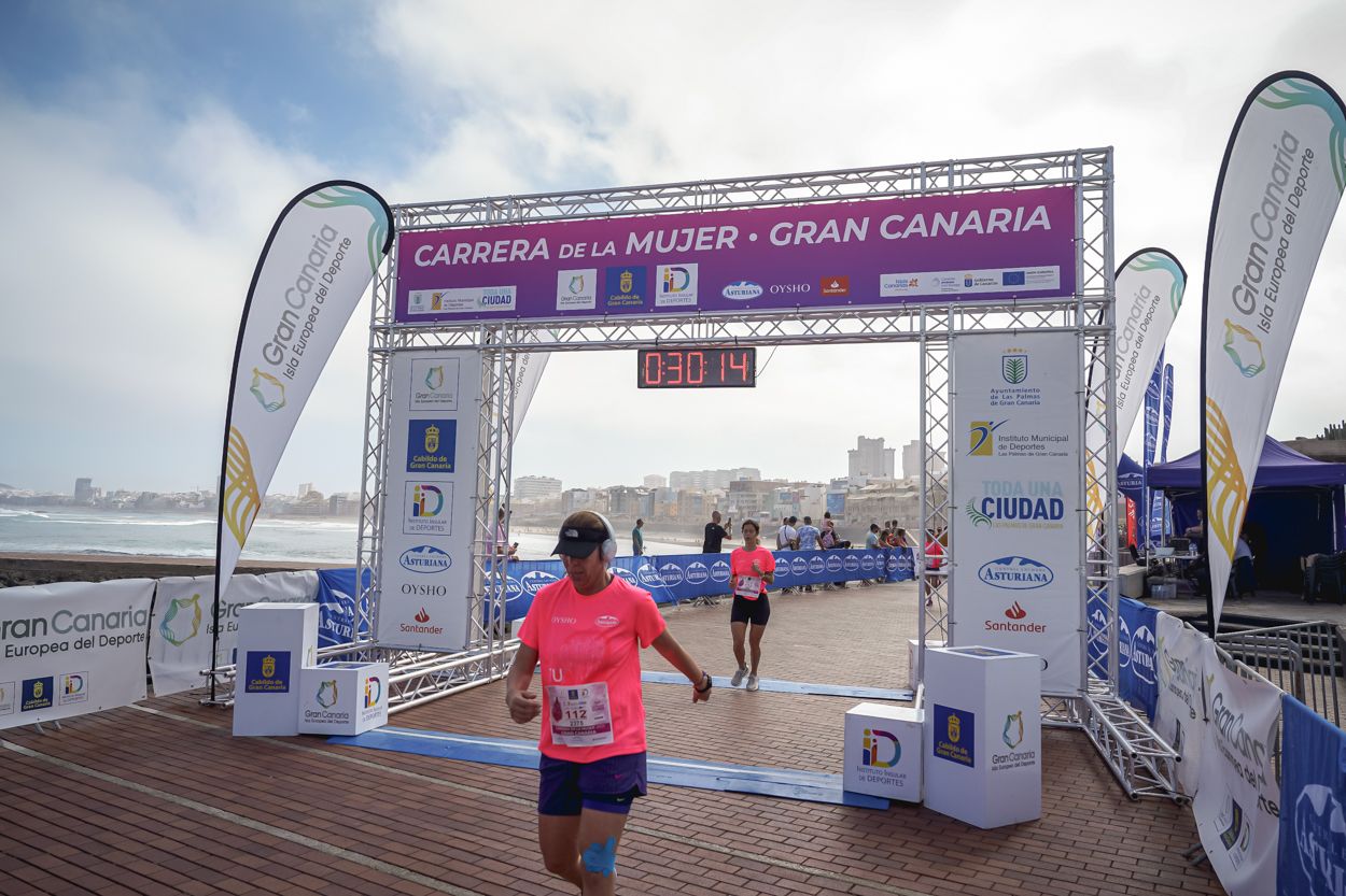 Las fotos de meta de la Carrera de la Mujer de Gran Canaria11 29 25 15701 O