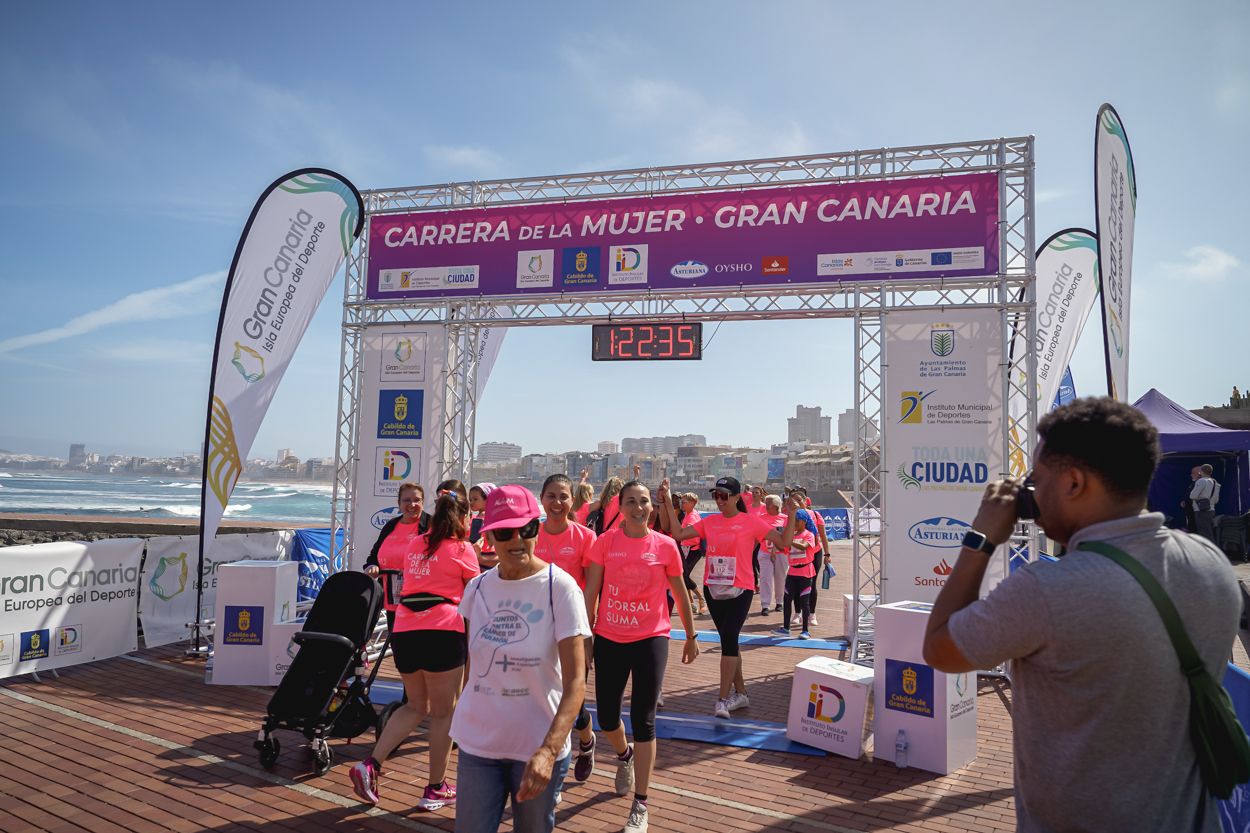 Las fotos de meta de la Carrera de la Mujer de Gran Canaria 12 21 45 15701 O