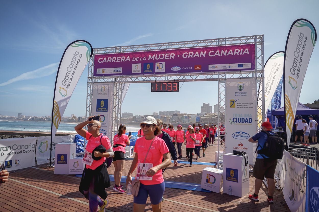 Las fotos de meta de la Carrera de la Mujer de Gran Canaria 12 16 44 15701 O
