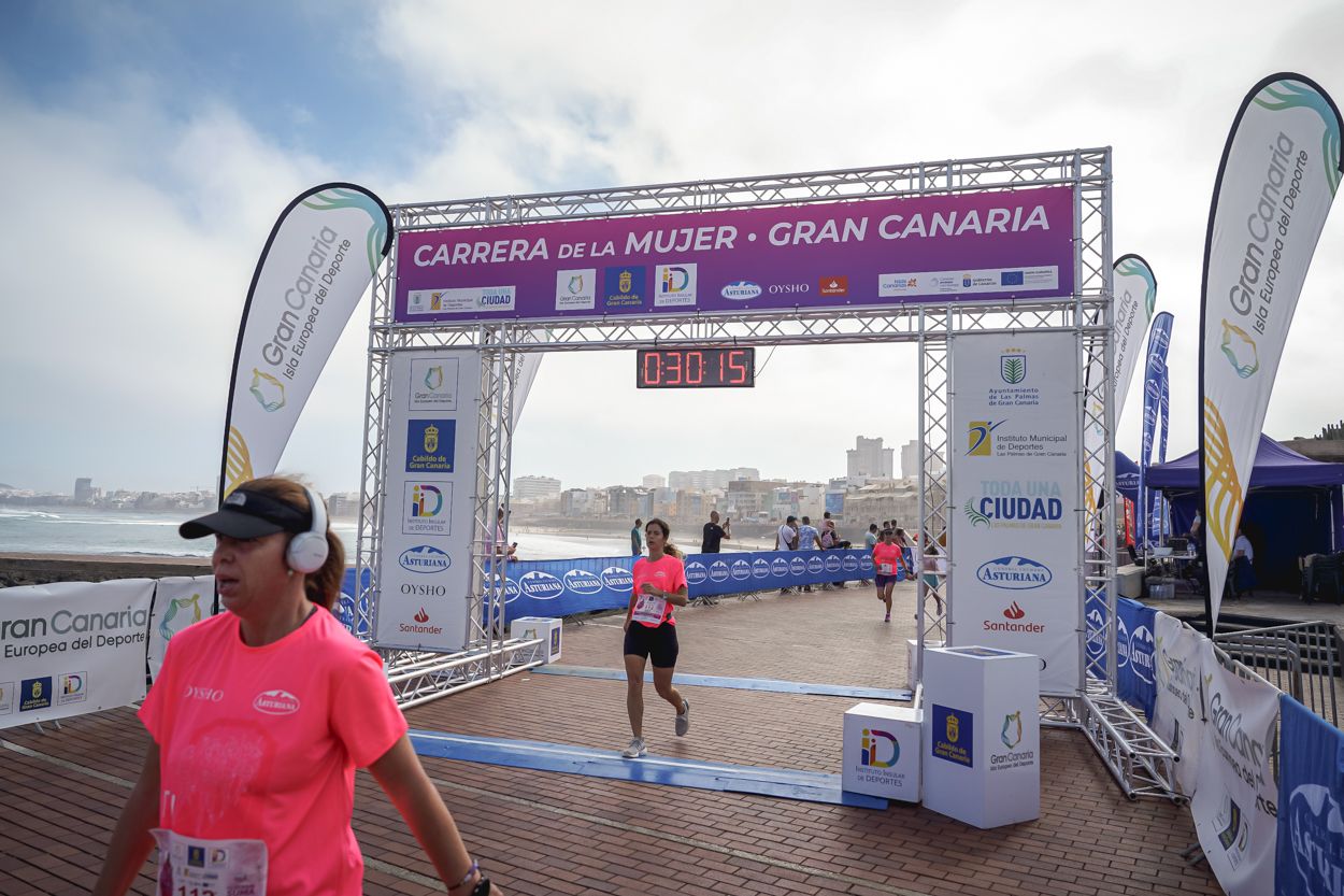 Las fotos de meta de la Carrera de la Mujer de Gran Canaria11 29 26 15701 O