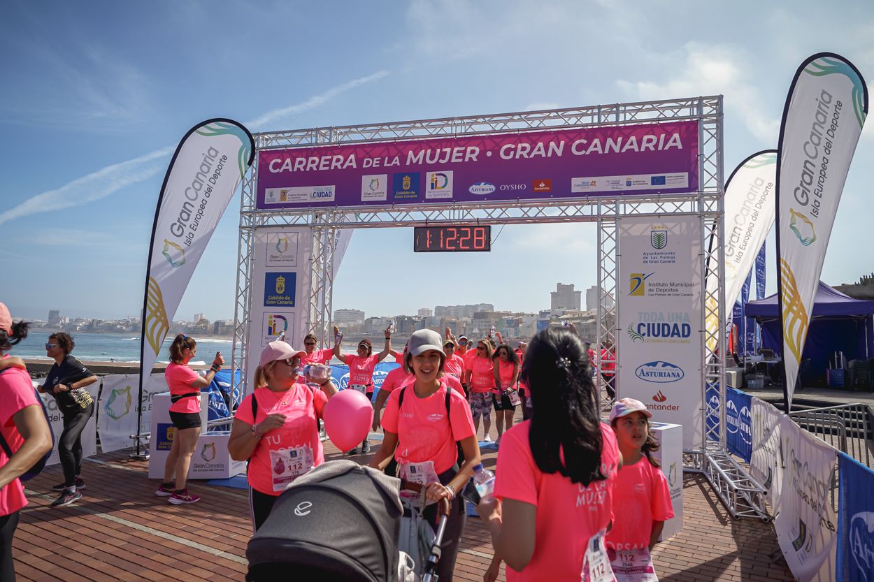 Las fotos de meta de la Carrera de la Mujer de Gran Canaria 12 11 38 15701 O