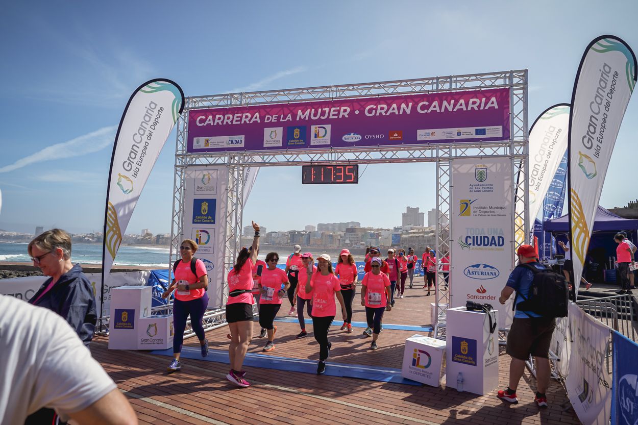 Las fotos de meta de la Carrera de la Mujer de Gran Canaria 12 16 46 15701 O