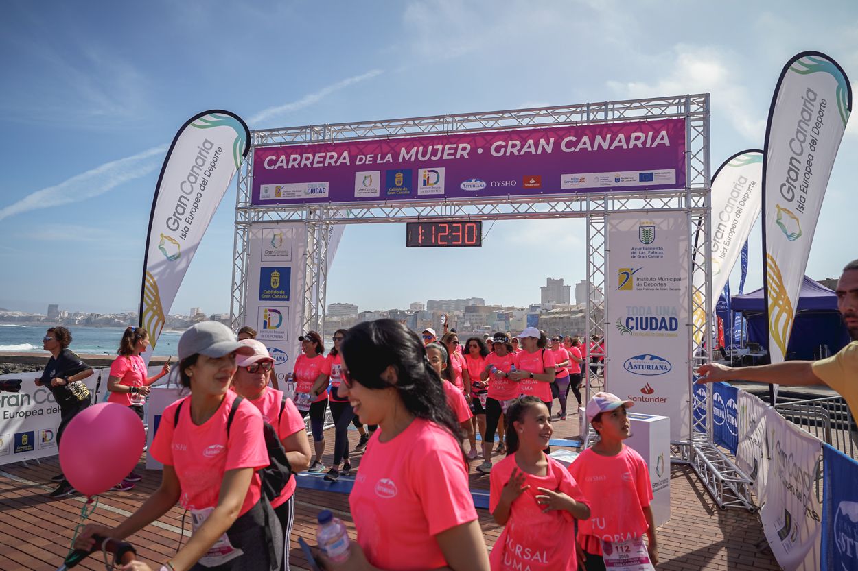 Las fotos de meta de la Carrera de la Mujer de Gran Canaria 12 11 40 15701 O