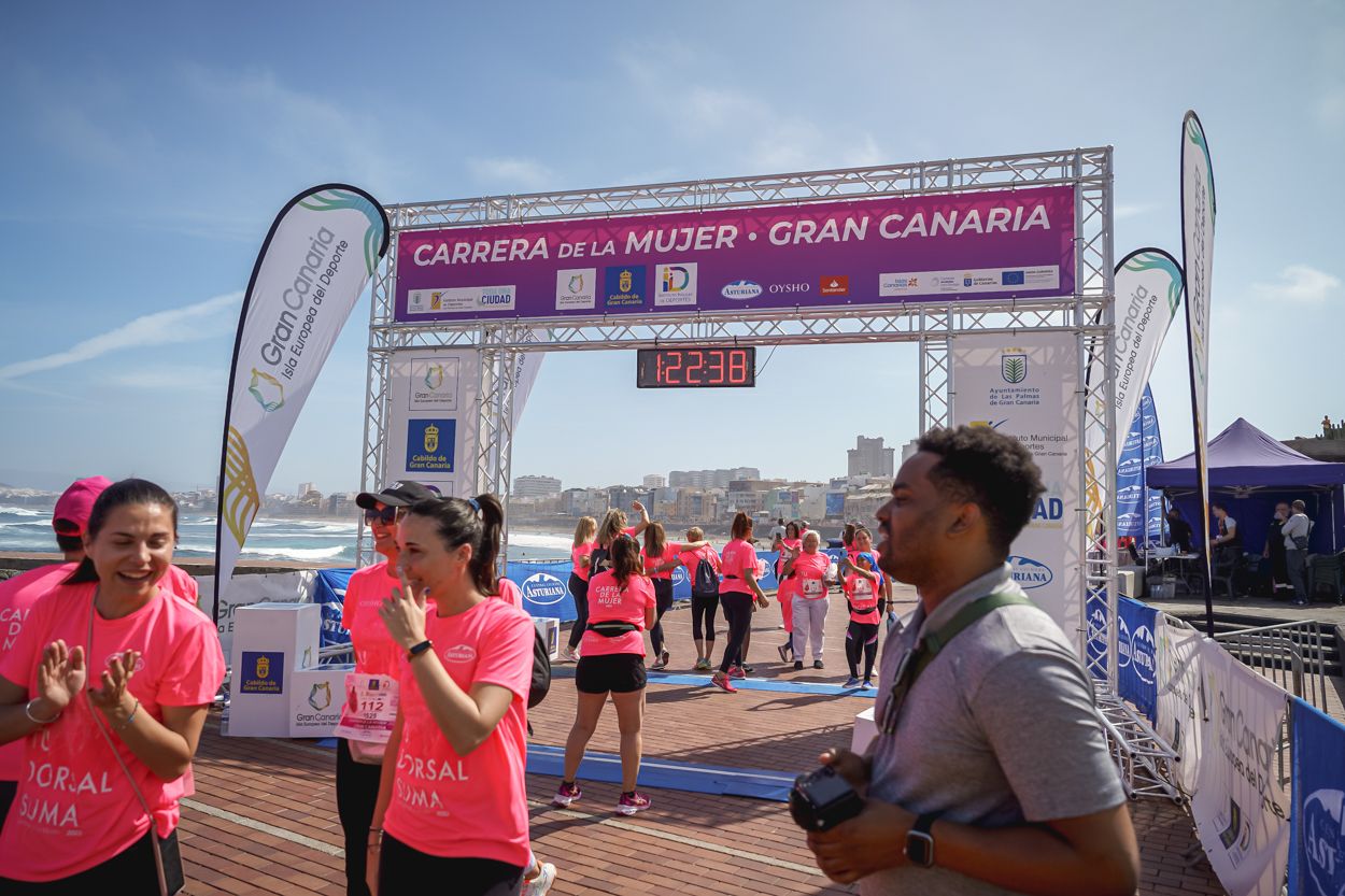 Las fotos de meta de la Carrera de la Mujer de Gran Canaria 12 21 48 15701 O
