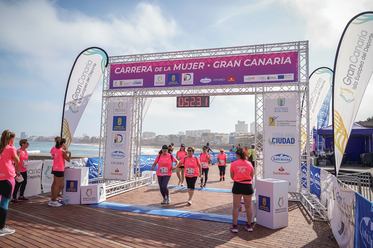 Las fotos de meta de la Carrera de la Mujer de Gran Canaria 11 51 42 15701 O