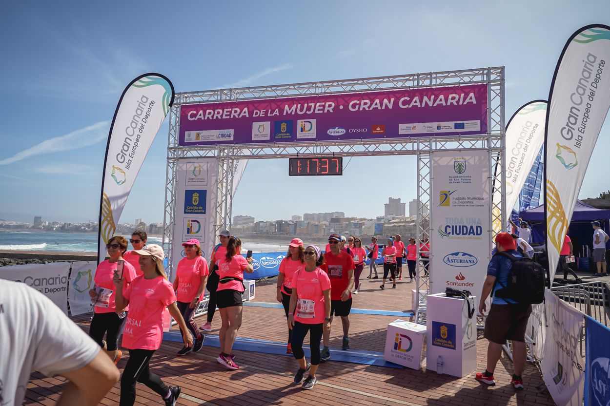 Las fotos de meta de la Carrera de la Mujer de Gran Canaria 12 16 48 15701 O