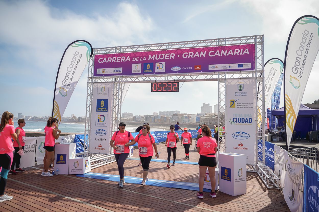 Las fotos de meta de la Carrera de la Mujer de Gran Canaria 11 51 43 15701 O