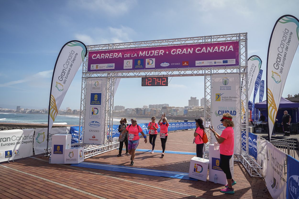 Las fotos de meta de la Carrera de la Mujer de Gran Canaria 12 26 53 15701 O
