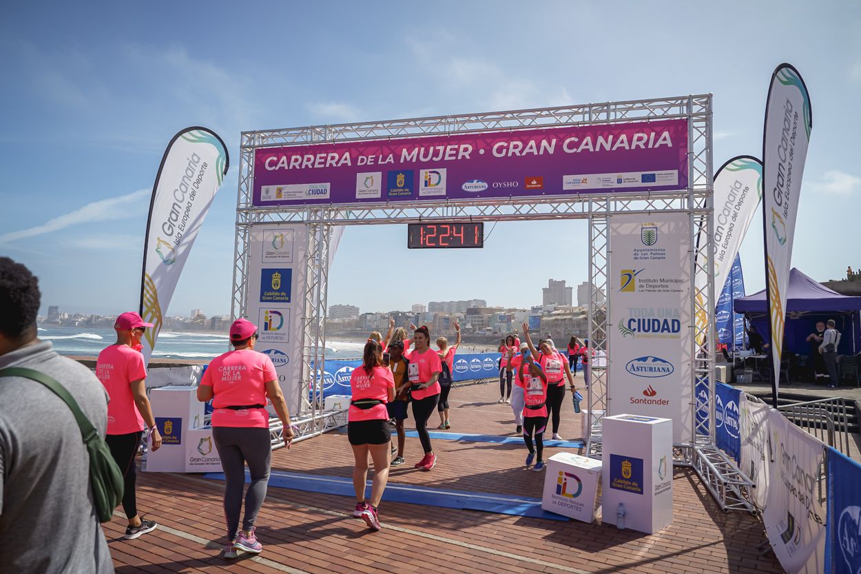 Las fotos de meta de la Carrera de la Mujer de Gran Canaria 12 21 52 15701 O